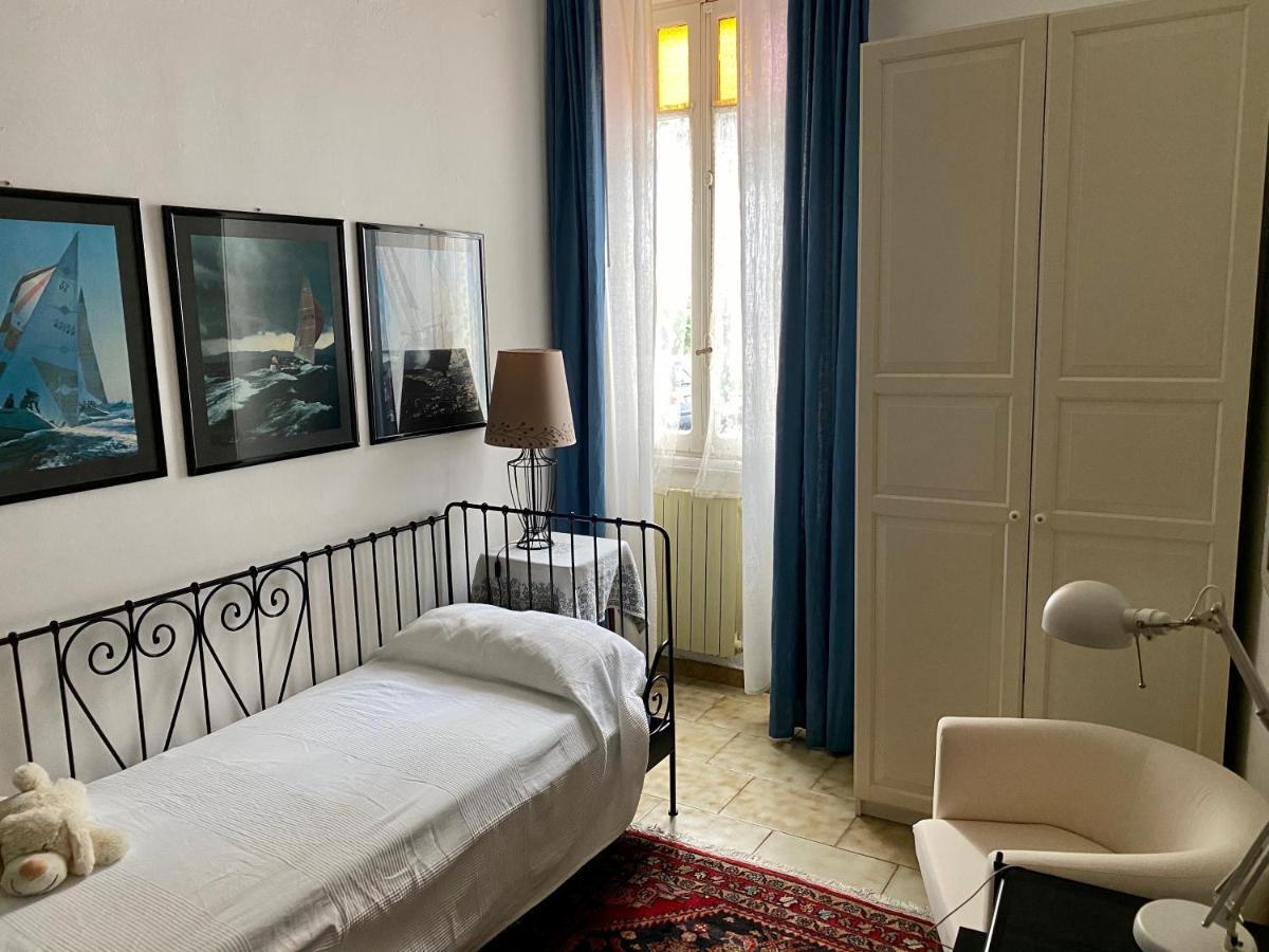 Bed and Breakfast Lungomare Portoturistico Кьявари Экстерьер фото